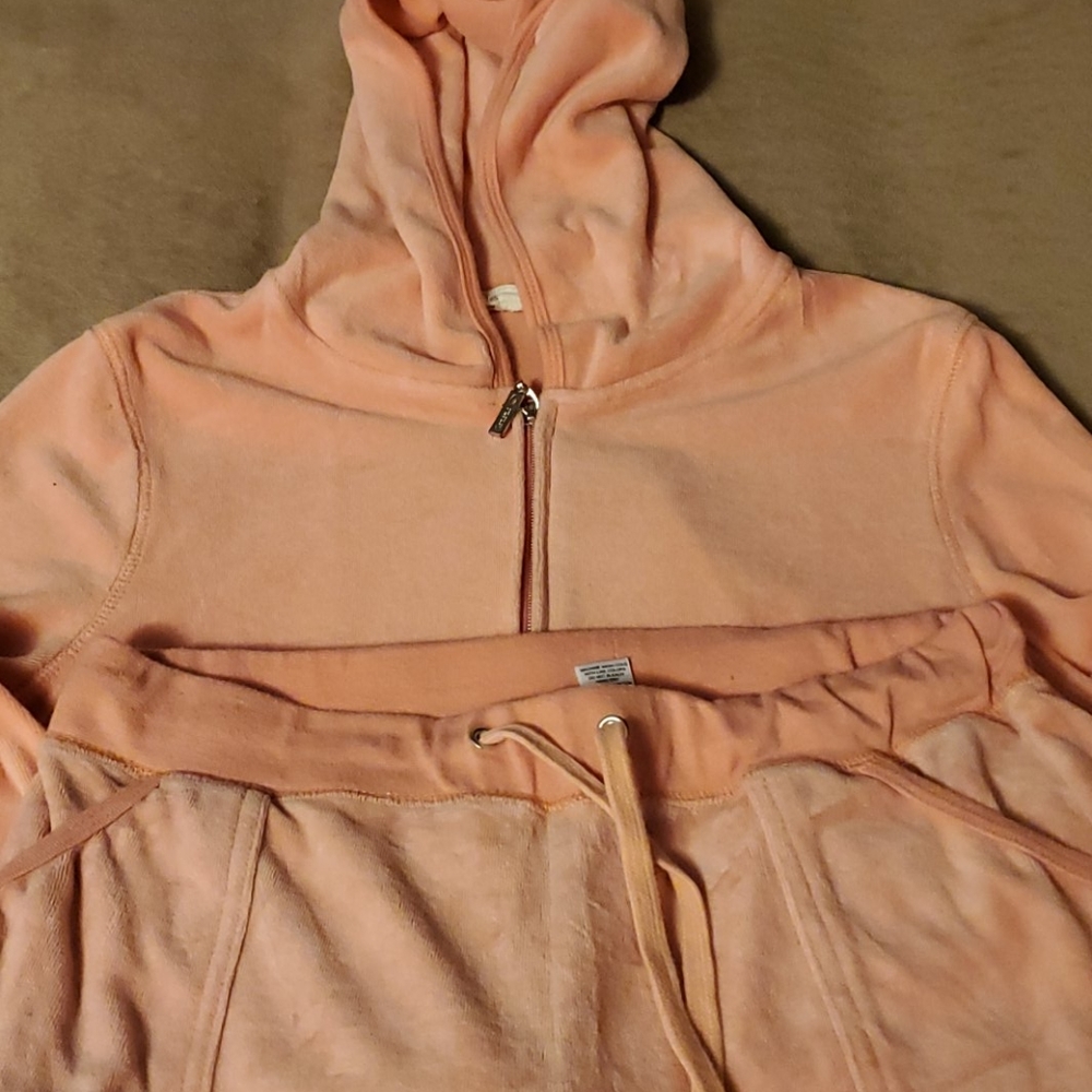 Track suit